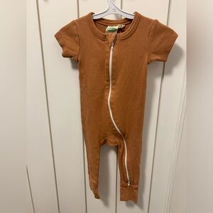 💛2/$30 Parade Organic Cotton Kids One Piece